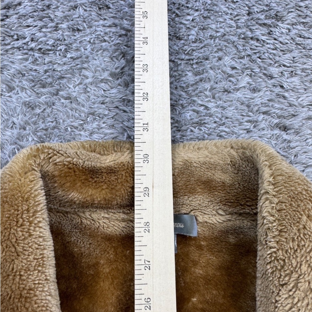 Neiman Marcus Camel Faux Shearling Vest - Picture 6 of 6